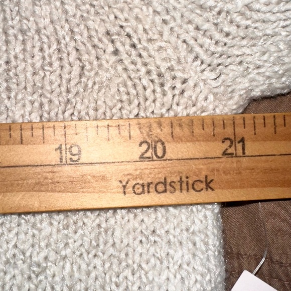 Old Navy Mock Neck Sweater Cream Size Small Pullover Cropped Long Sleeve - Picture 6 of 8